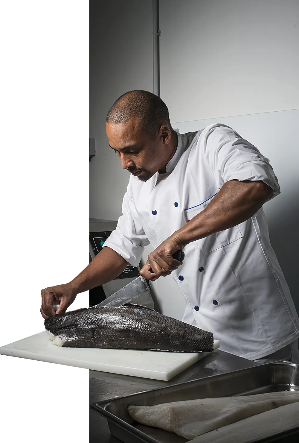 Préparation de la légine en cuisine — Réunion Pêche Australe