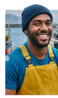 Pêcheur Reunimer souriant